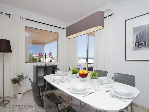 Benedicte Sea View, Heated Pool, Bedroom A/c, Wifi, Sky, Short Walk To Puerto Del Carmen *